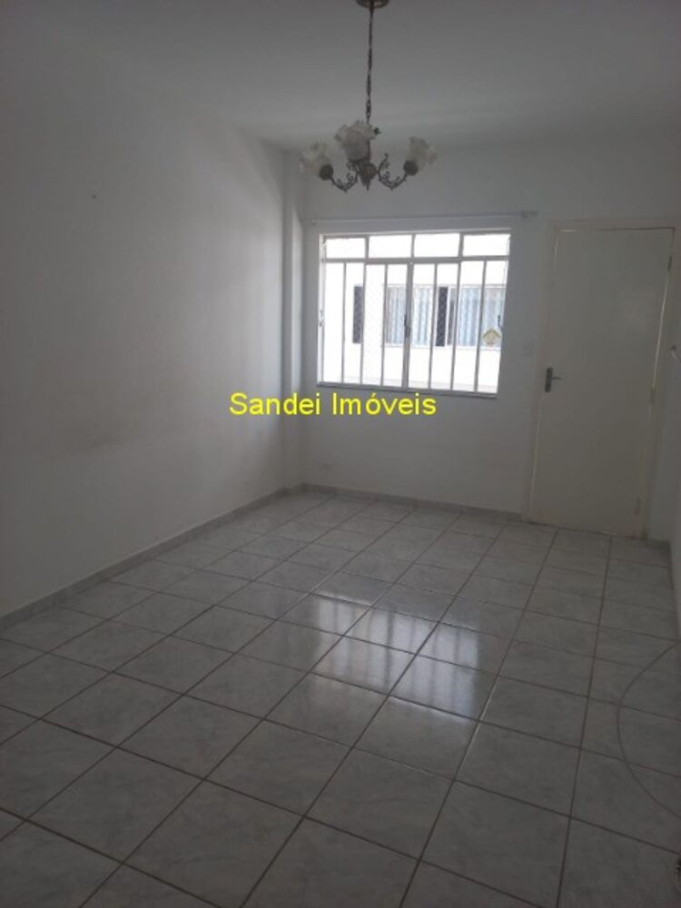 Apartamento à venda com 1 quarto, 68m² - Foto 2