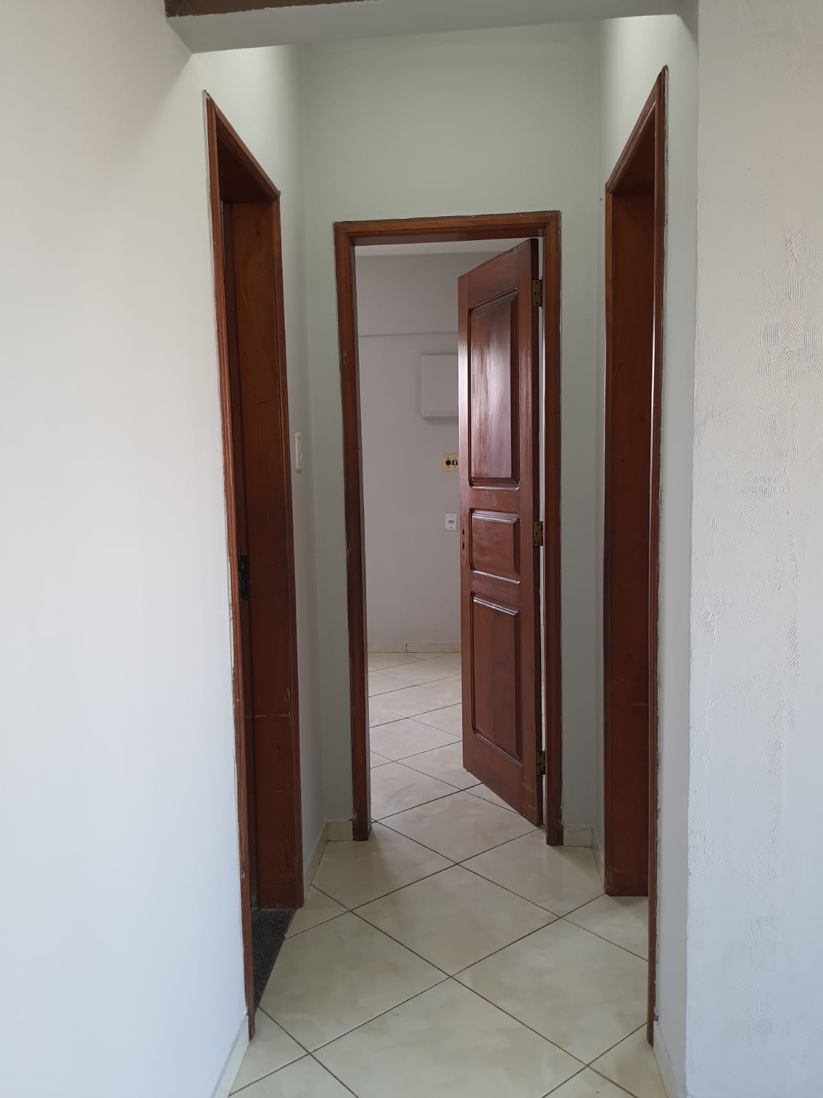 Apartamento à venda com 2 quartos, 80m² - Foto 4