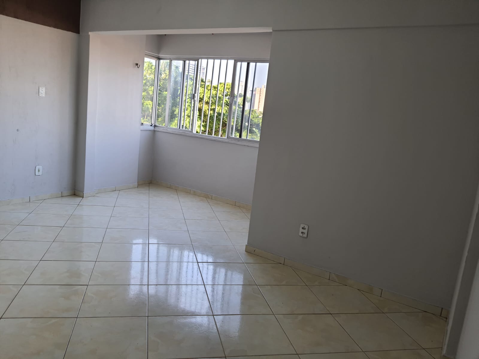 Apartamento à venda com 2 quartos, 80m² - Foto 7