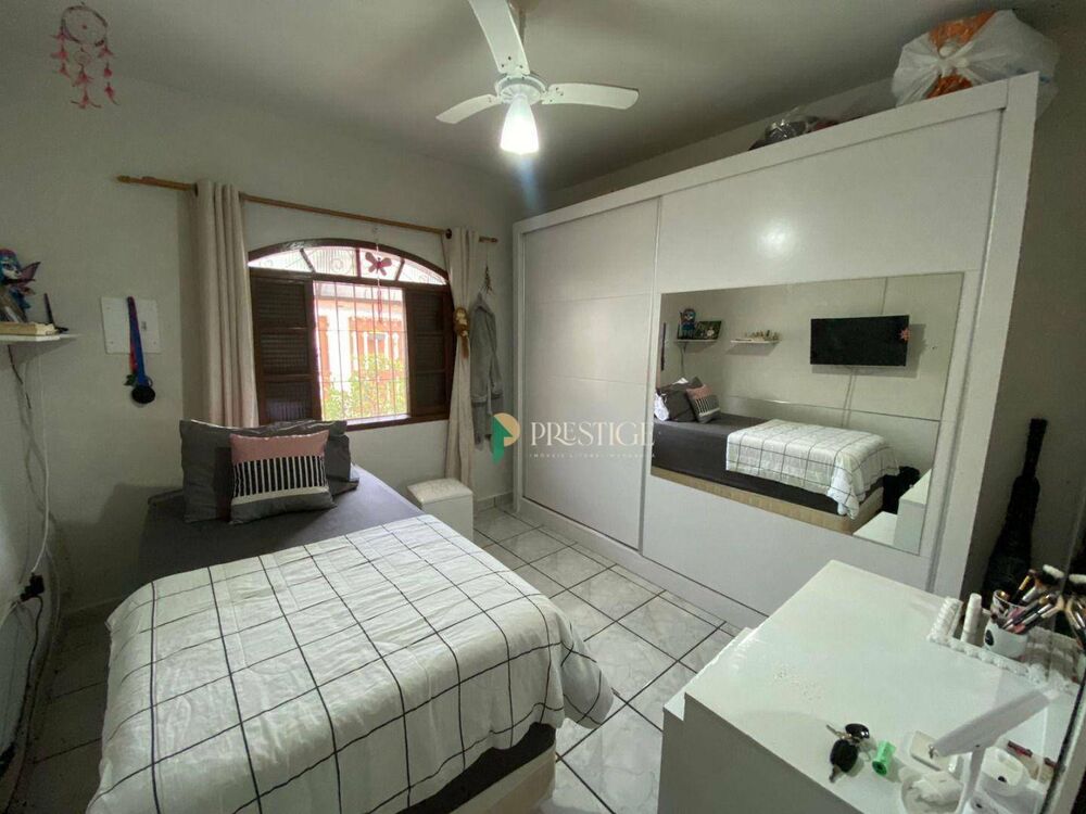 Casa, 2 quartos, 81 m² - Foto 1