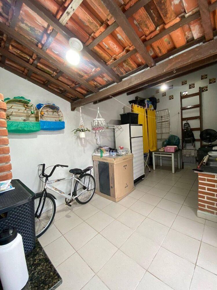 Casa, 2 quartos, 81 m² - Foto 2