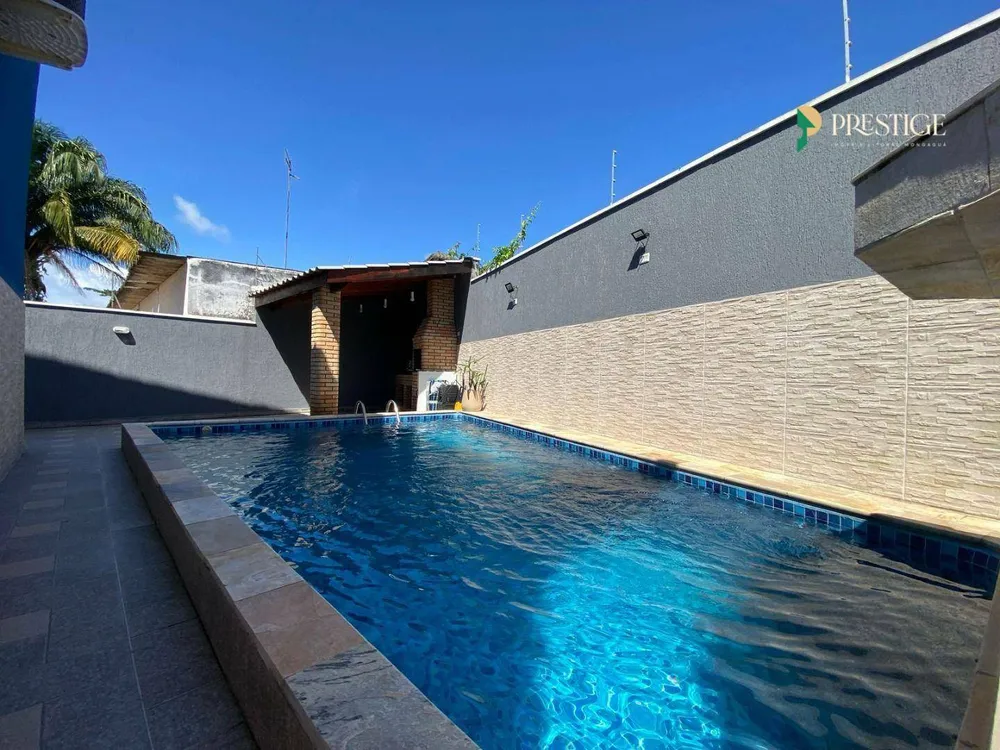 Casa, 3 quartos, 90 m² - Foto 1