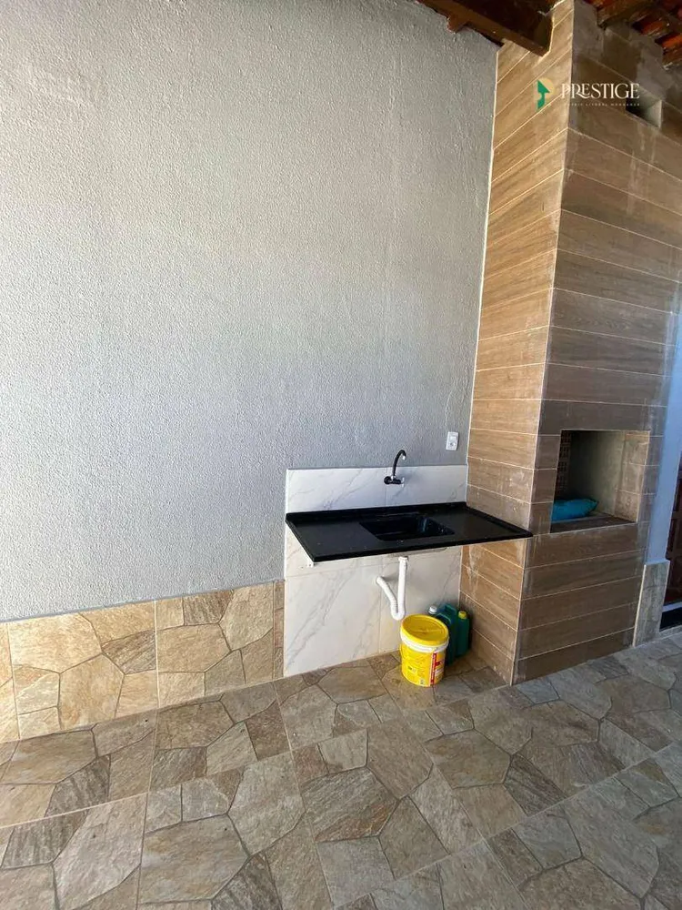Casa, 3 quartos, 106 m² - Foto 2