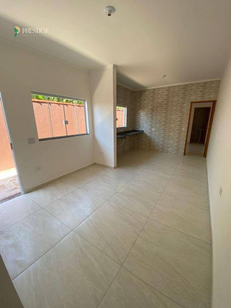Casa à venda com 2 quartos, 75m² - Foto 6