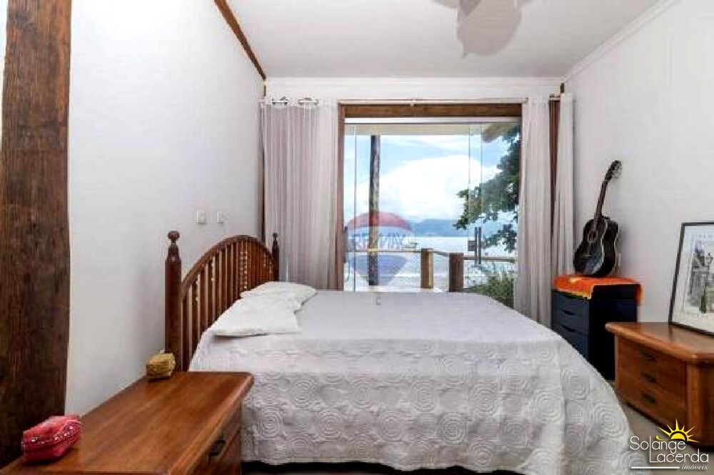 Casa, 6 quartos, 267 m² - Foto 11