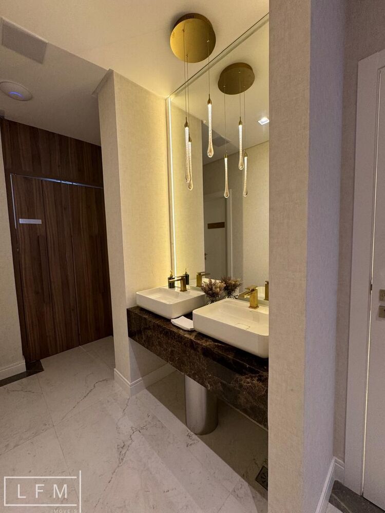 Apartamento, 3 quartos, 140 m² - Foto 12