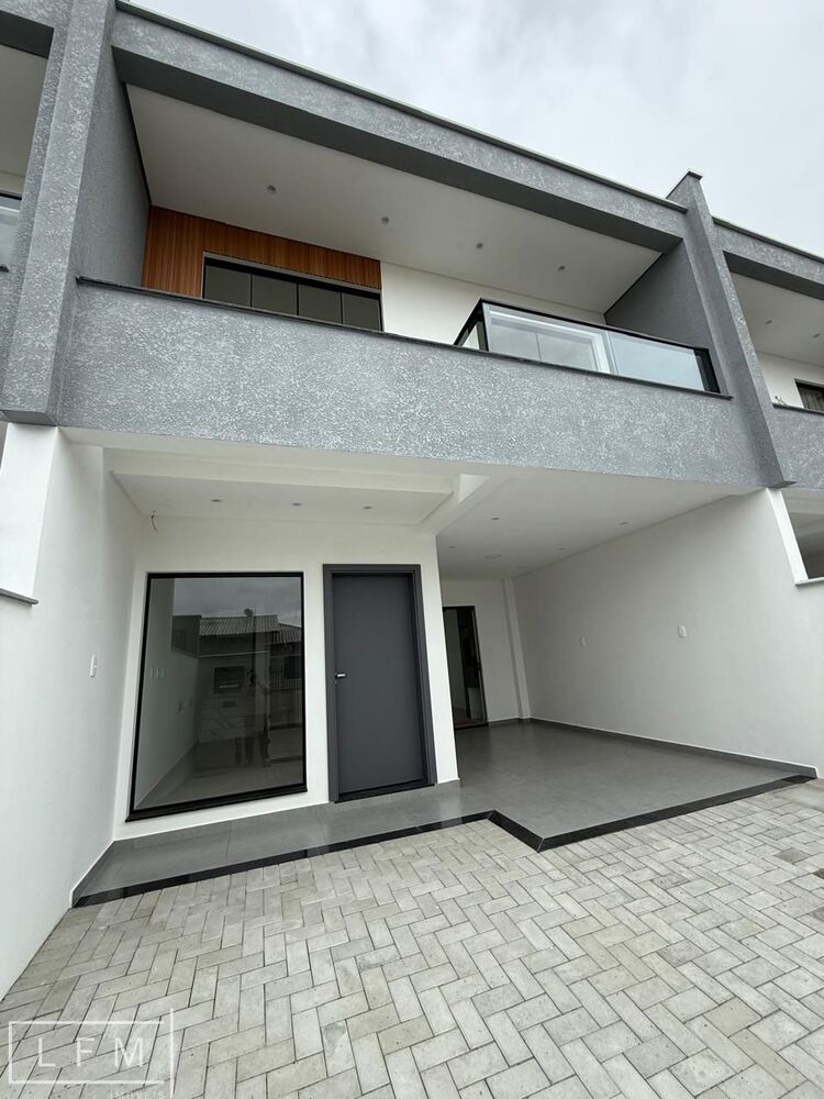 Sobrado à venda com 3 quartos, 109m² - Foto 2