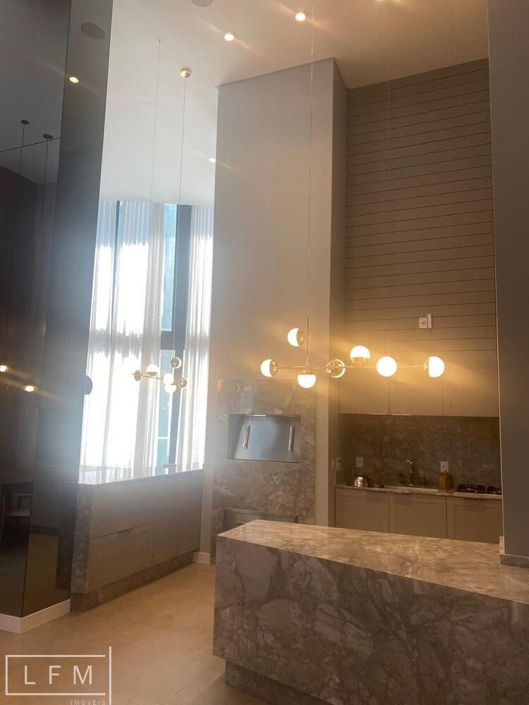 Apartamento, 3 quartos, 147 m² - Foto 2