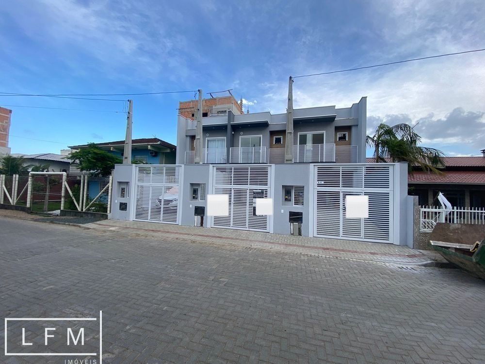 Sobrado à venda com 2 quartos, 110m² - Foto 1