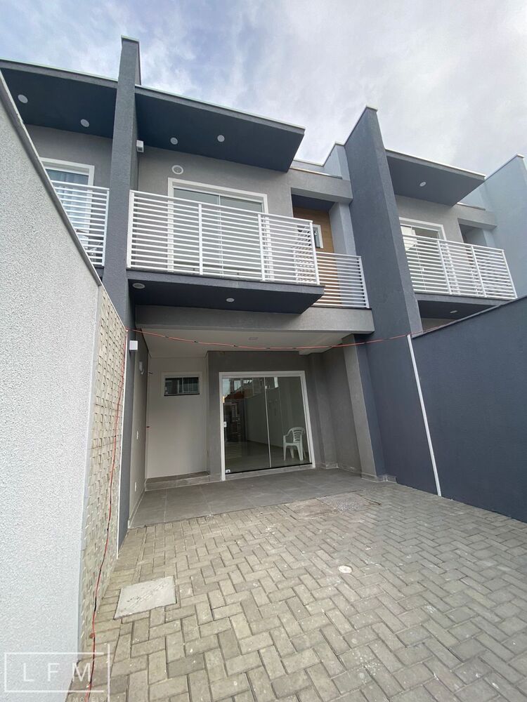 Sobrado à venda com 2 quartos, 110m² - Foto 2