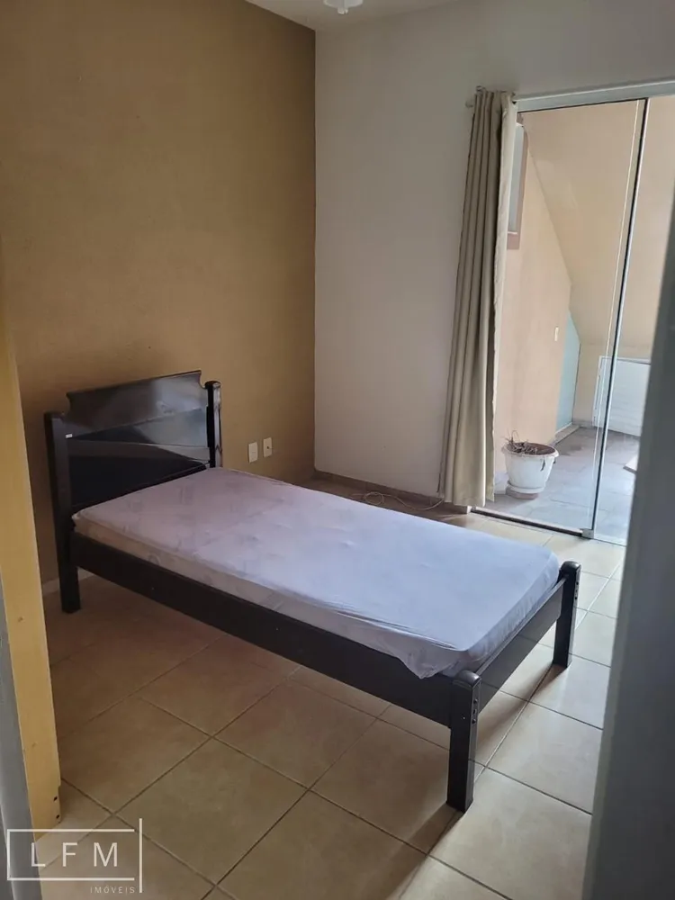 Casa, 3 quartos, 300 m² - Foto 2