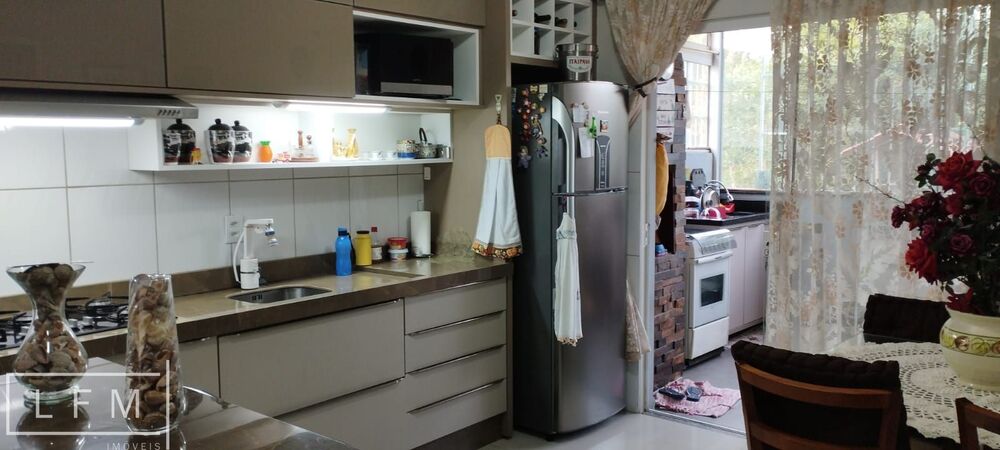 Sobrado à venda com 3 quartos, 80m² - Foto 3