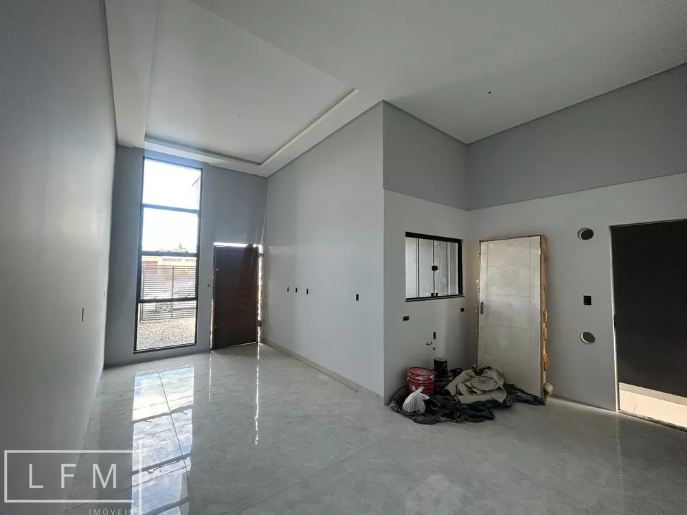 Casa à venda com 3 quartos, 85m² - Foto 4