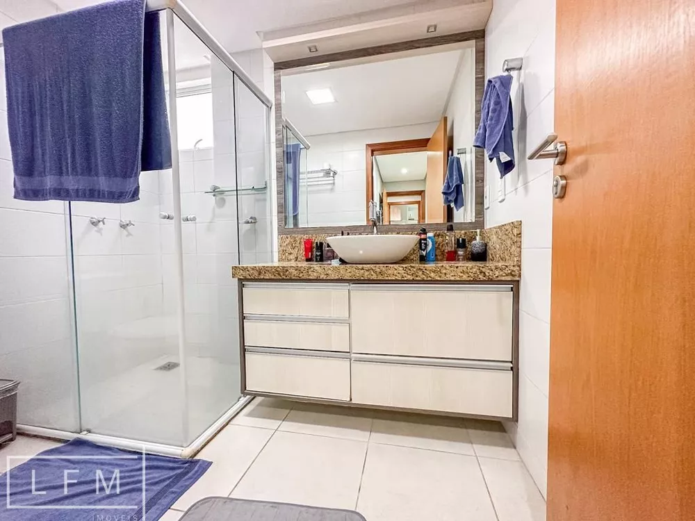 Apartamento à venda com 3 quartos, 126m² - Foto 4