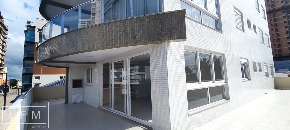 Apartamento, 3 quartos, 128 m² - Foto 2