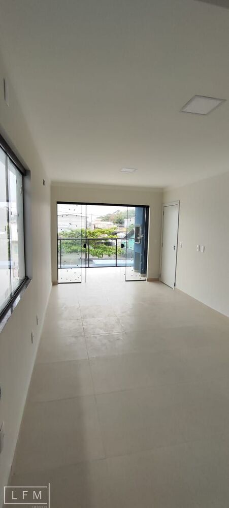 Apartamento à venda com 3 quartos, 76m² - Foto 4