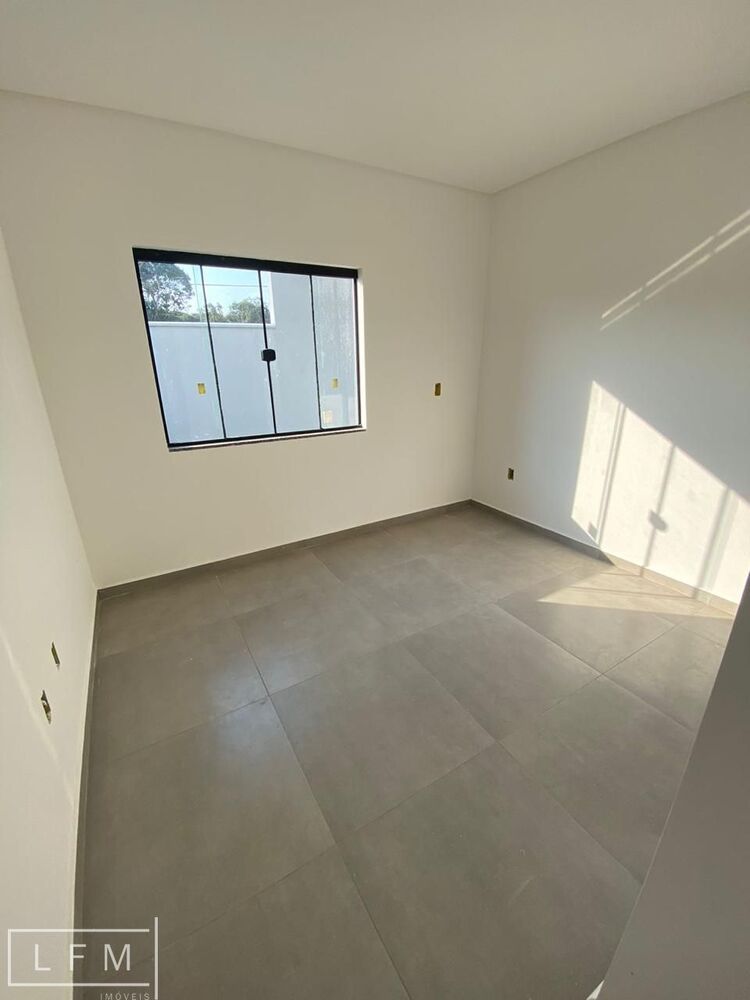 Casa à venda com 2 quartos, 76m² - Foto 6