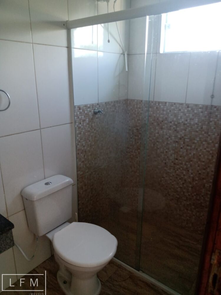 Sobrado à venda com 3 quartos, 100m² - Foto 2