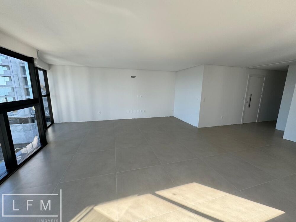 Apartamento, 3 quartos, 134 m² - Foto 4