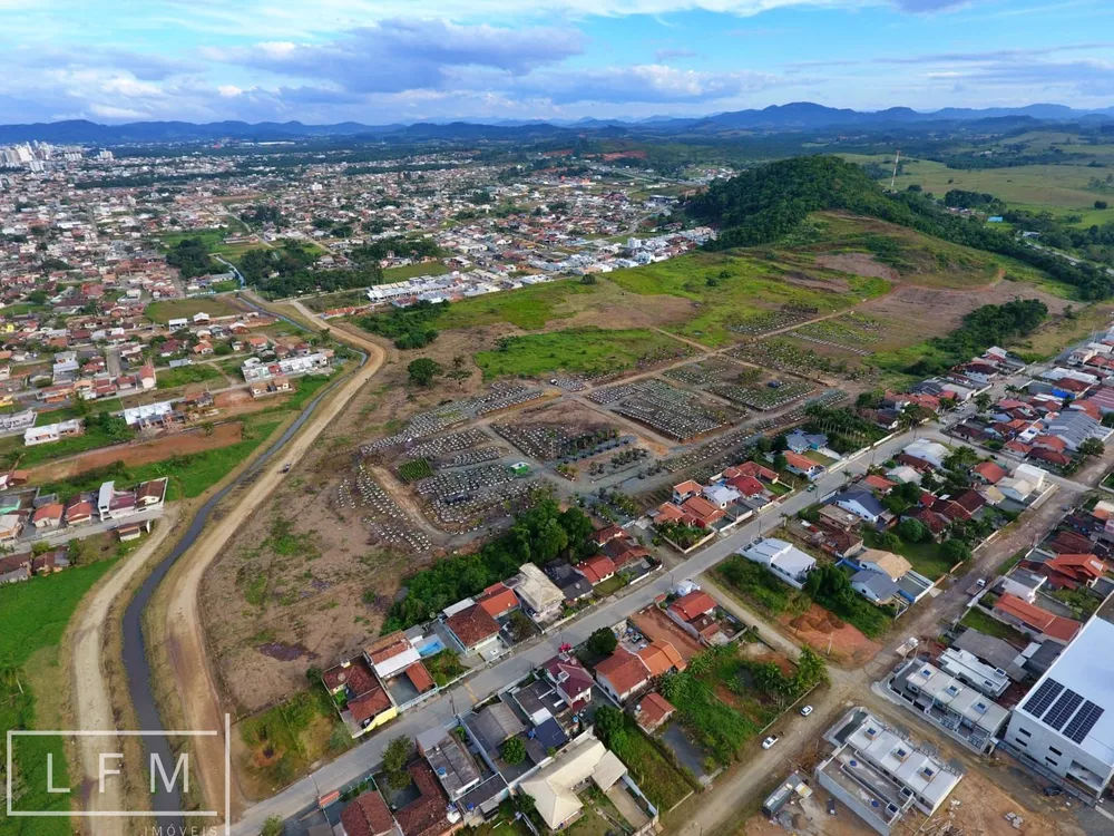 Terreno, 24 hectares - Foto 1