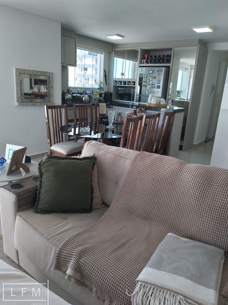 Apartamento à venda com 3 quartos, 105m² - Foto 5