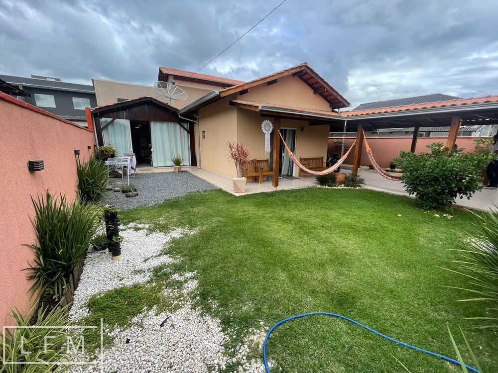 Casa, 5 quartos, 206 m² - Foto 3