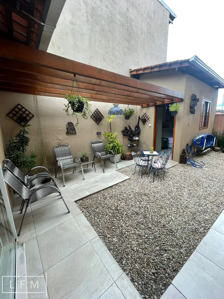 Casa, 5 quartos, 206 m² - Foto 7