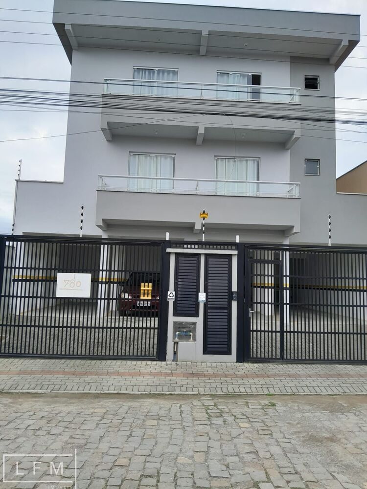 Apartamento à venda com 2 quartos, 75m² - Foto 1