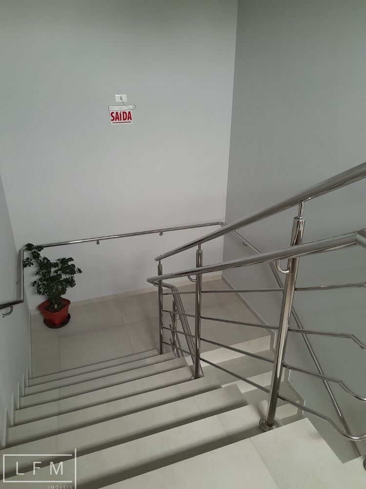 Apartamento à venda com 2 quartos, 75m² - Foto 10