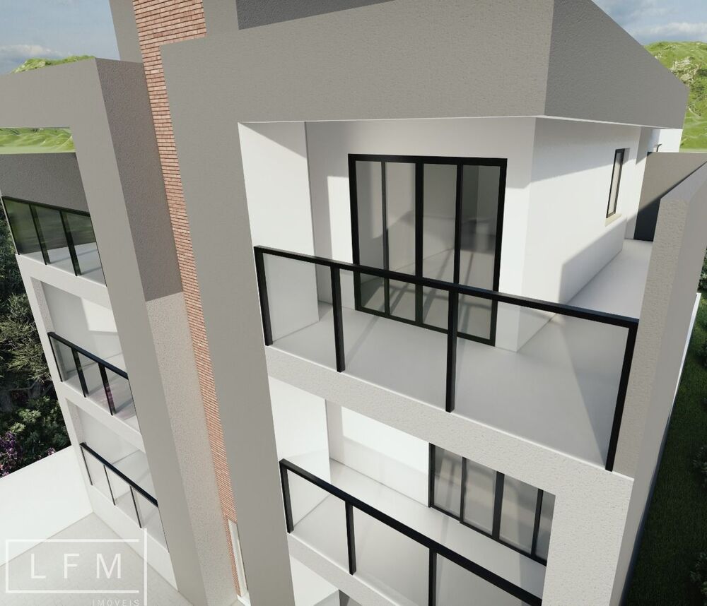 Apartamento à venda com 3 quartos, 153m² - Foto 2