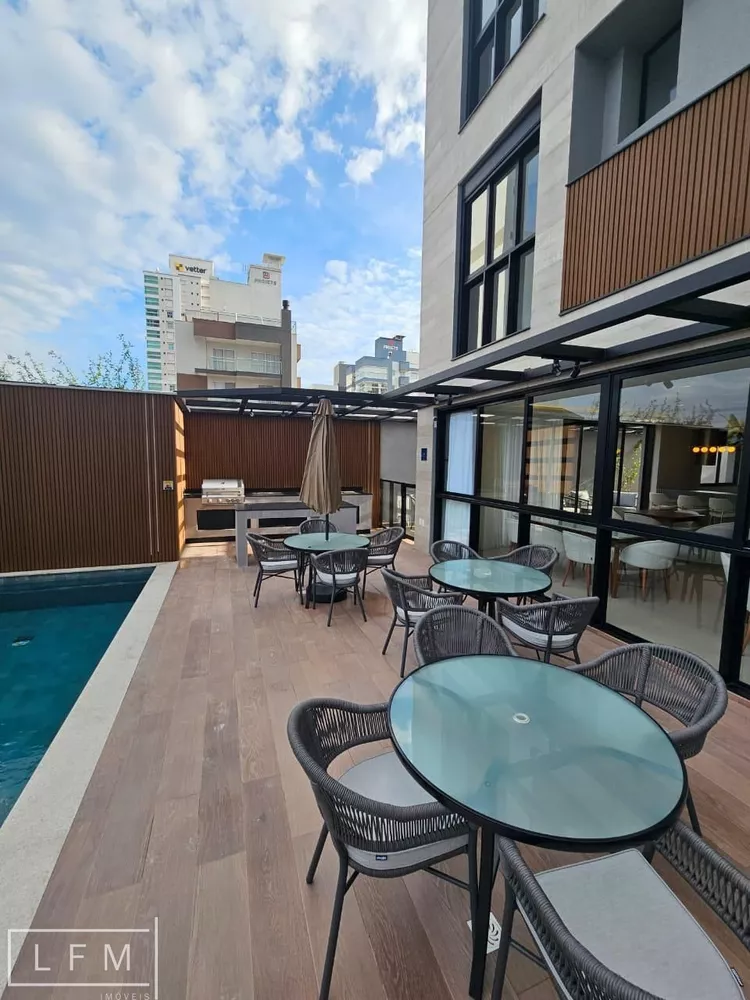 Apartamento, 3 quartos, 140 m² - Foto 9