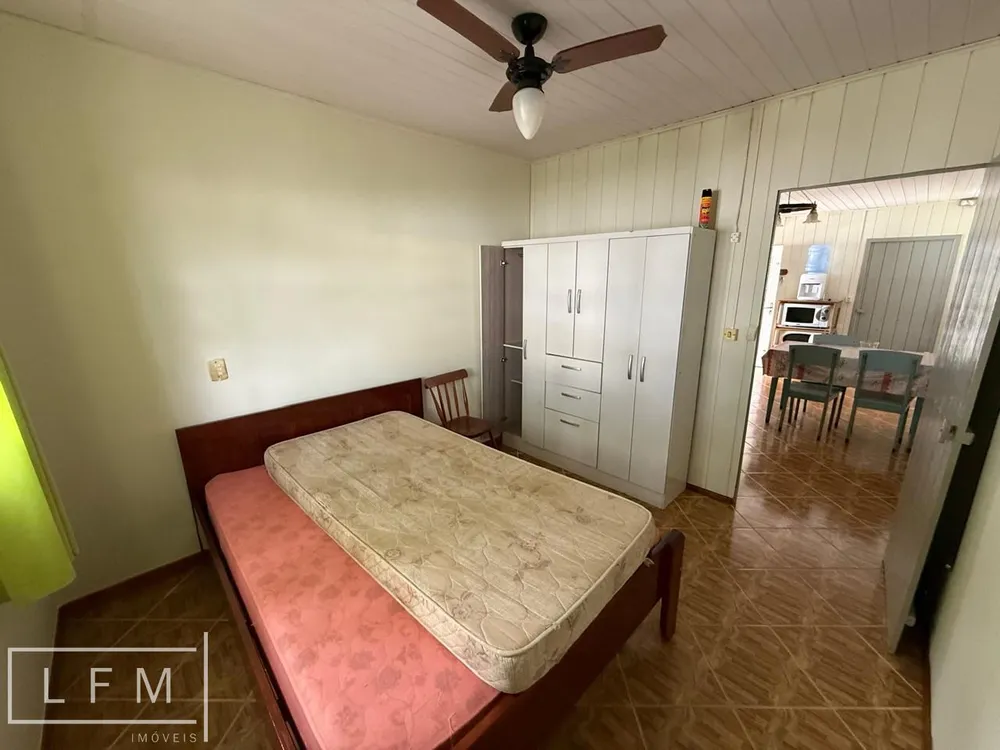 Casa, 3 quartos, 70 m² - Foto 1