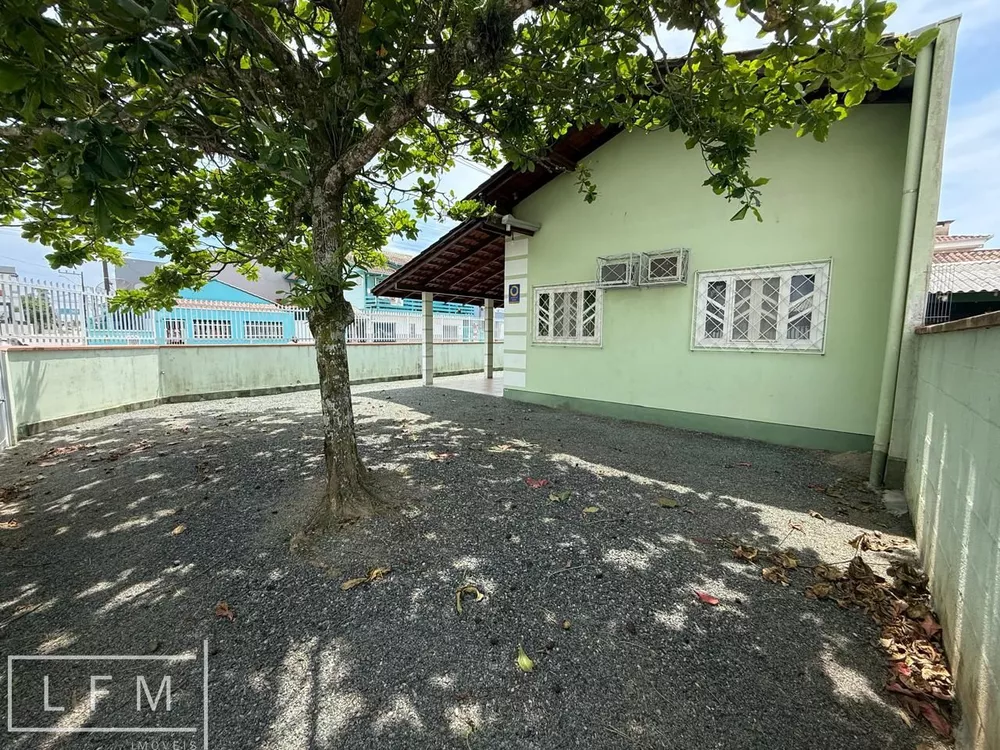 Casa, 3 quartos, 70 m² - Foto 1
