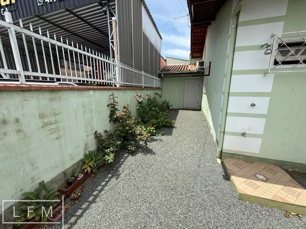 Casa, 3 quartos, 70 m² - Foto 2