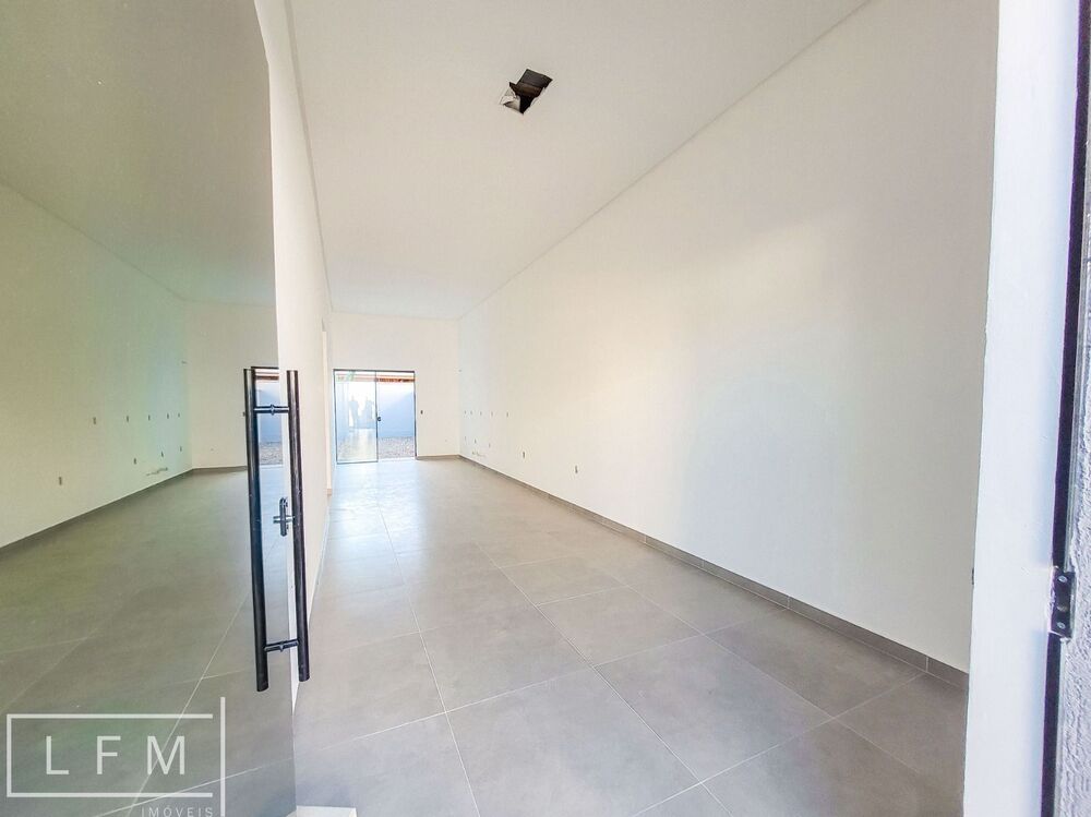 Casa à venda com 2 quartos, 81m² - Foto 3