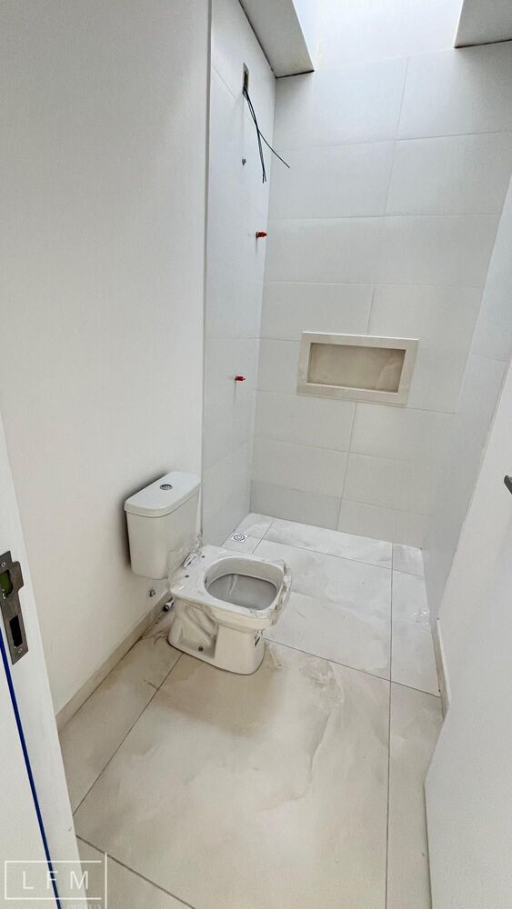 Casa à venda com 3 quartos, 85m² - Foto 8