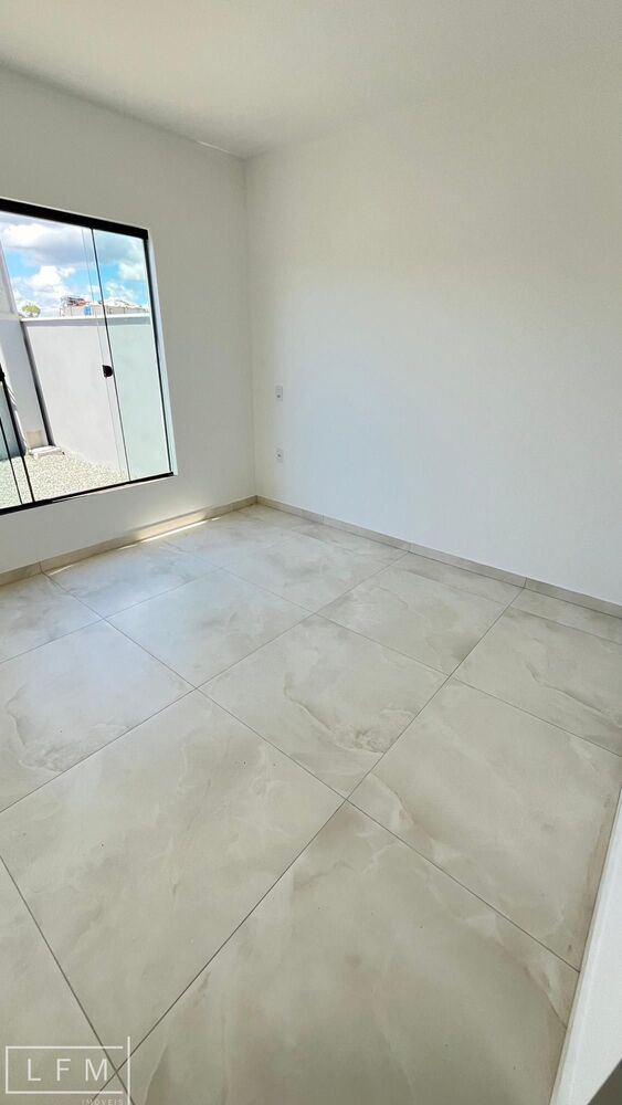 Casa à venda com 3 quartos, 85m² - Foto 7