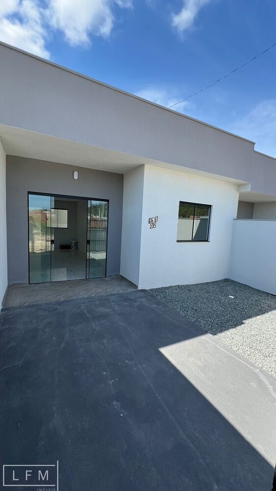 Casa à venda com 2 quartos, 48m² - Foto 5
