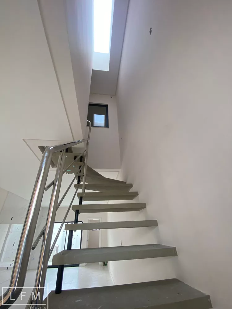 Sobrado à venda com 3 quartos, 136m² - Foto 8