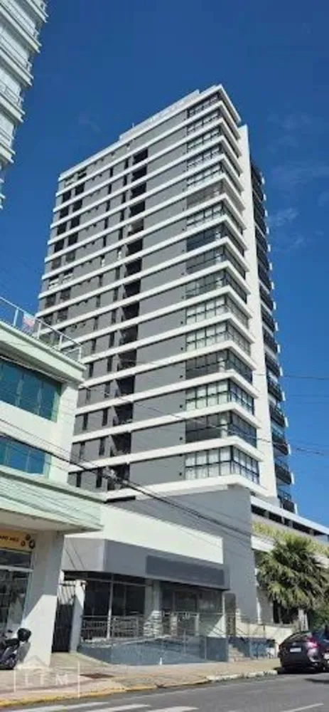 Apartamento, 3 quartos, 140 m² - Foto 1