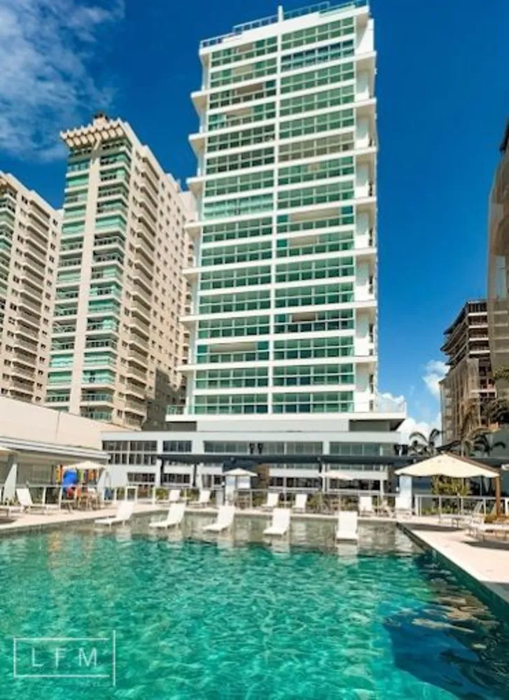 Apartamento, 3 quartos, 100 m² - Foto 2