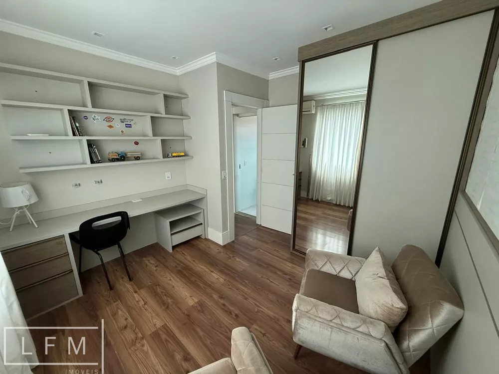 Casa, 3 quartos, 180 m² - Foto 3