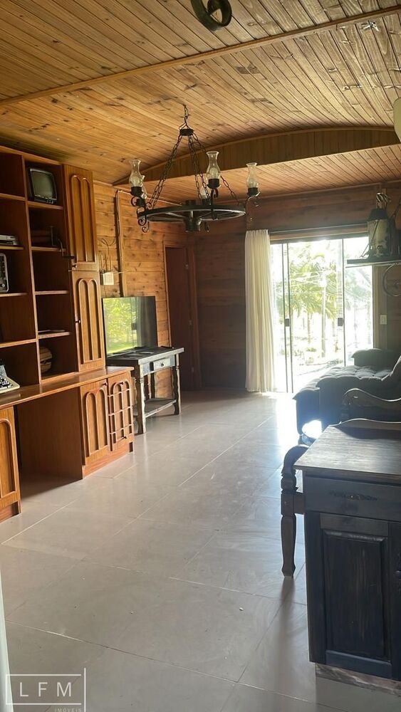 Chácara à venda com 3 quartos, 5600m² - Foto 8