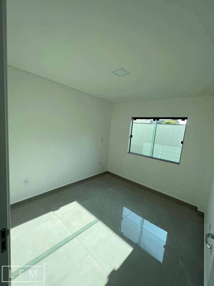 Apartamento à venda com 3 quartos, 96m² - Foto 3