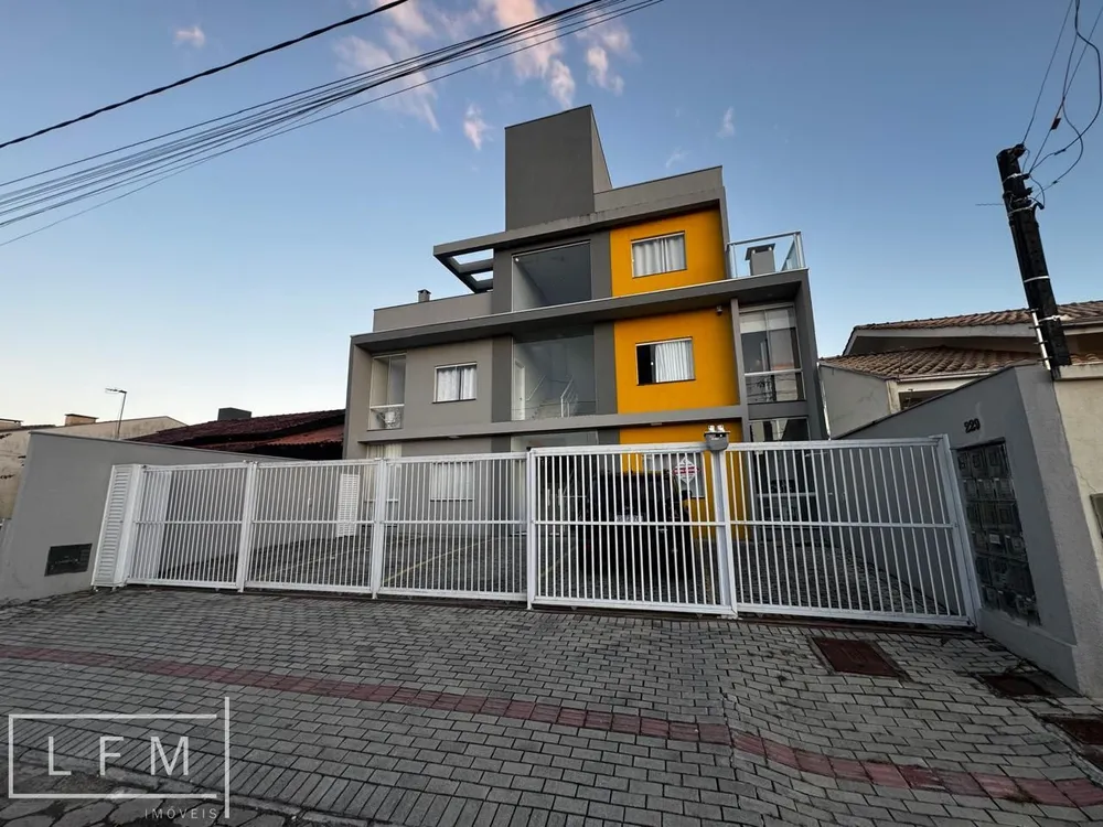 Apartamento, 3 quartos, 160 m² - Foto 2