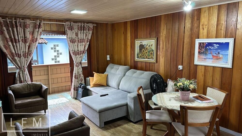 Casa, 2 quartos, 150 m² - Foto 1