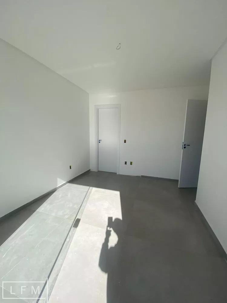 Apartamento, 3 quartos, 70 m² - Foto 1