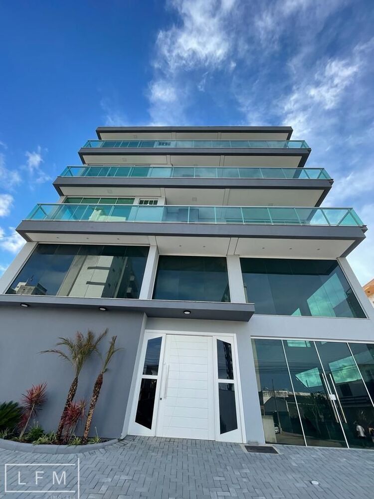 Apartamento à venda com 2 quartos, 100m² - Foto 2