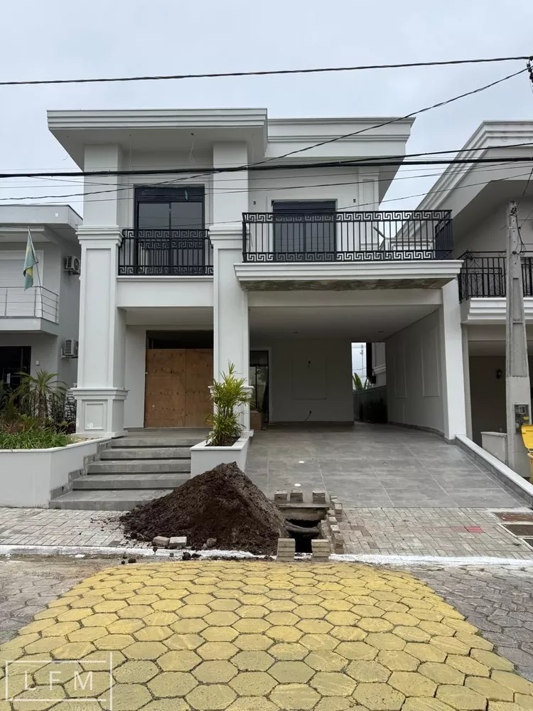 Casa de Condomínio, 4 quartos - Foto 1