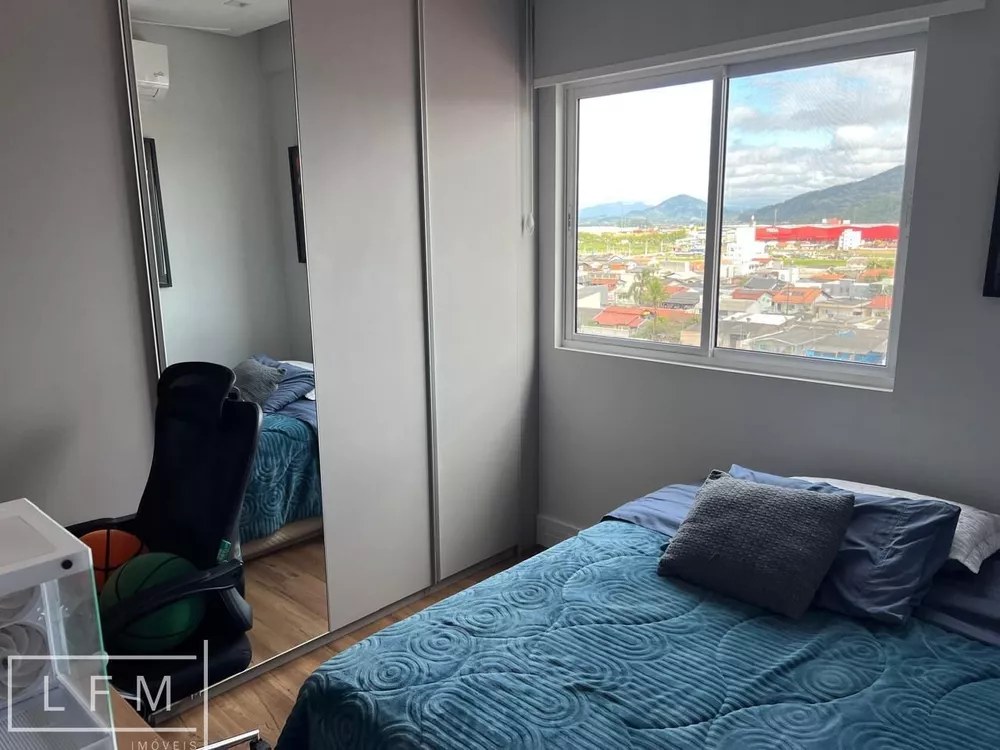 Apartamento, 3 quartos, 150 m² - Foto 2